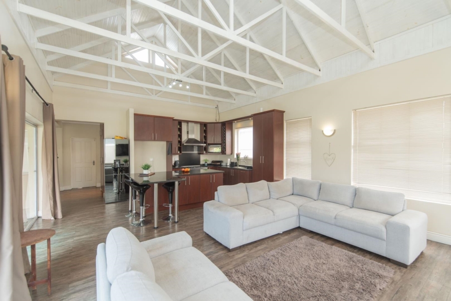 4 Bedroom Property for Sale in Walmer Heights Eastern Cape